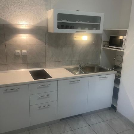 ילסה Apartmani Isabella - Ilda Radonic מראה חיצוני תמונה