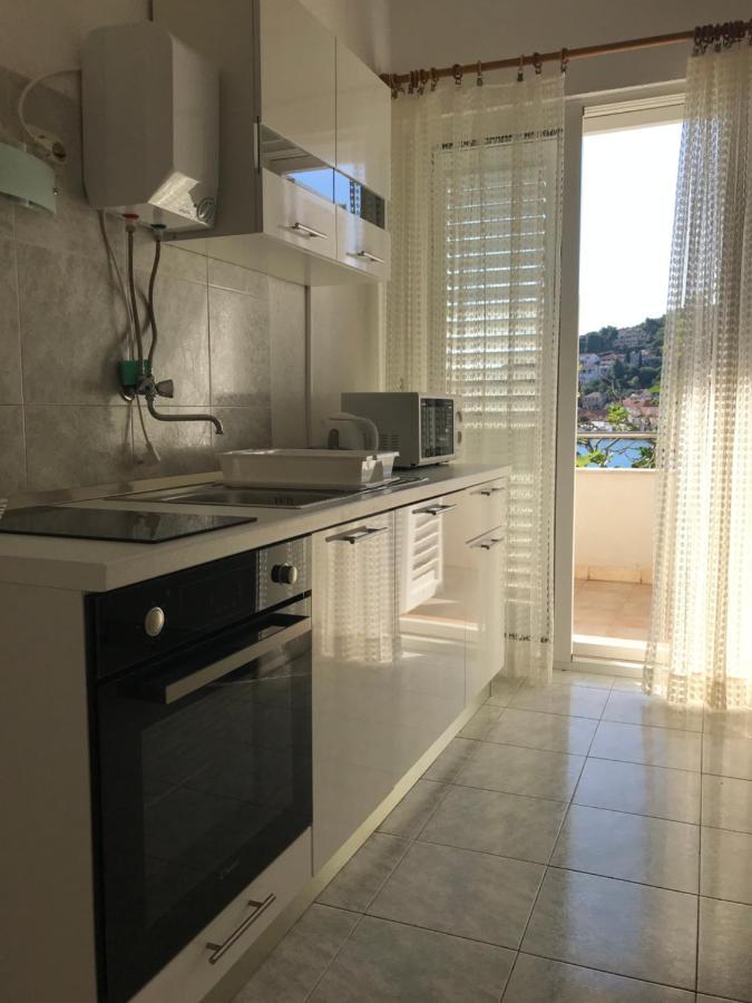 ילסה Apartmani Isabella - Ilda Radonic מראה חיצוני תמונה