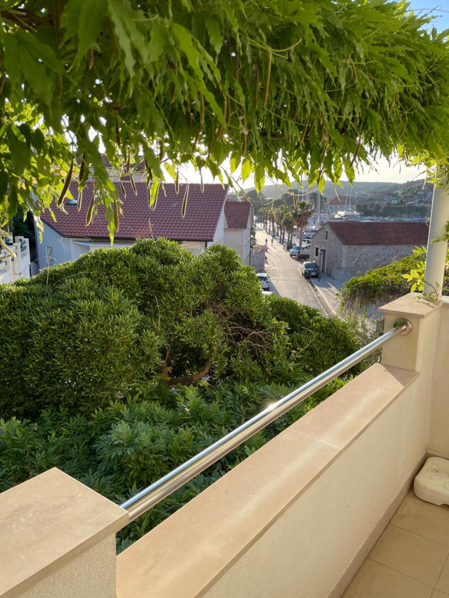 ילסה Apartmani Isabella - Ilda Radonic מראה חיצוני תמונה