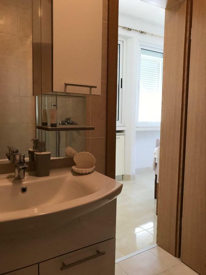 ילסה Apartmani Isabella - Ilda Radonic מראה חיצוני תמונה